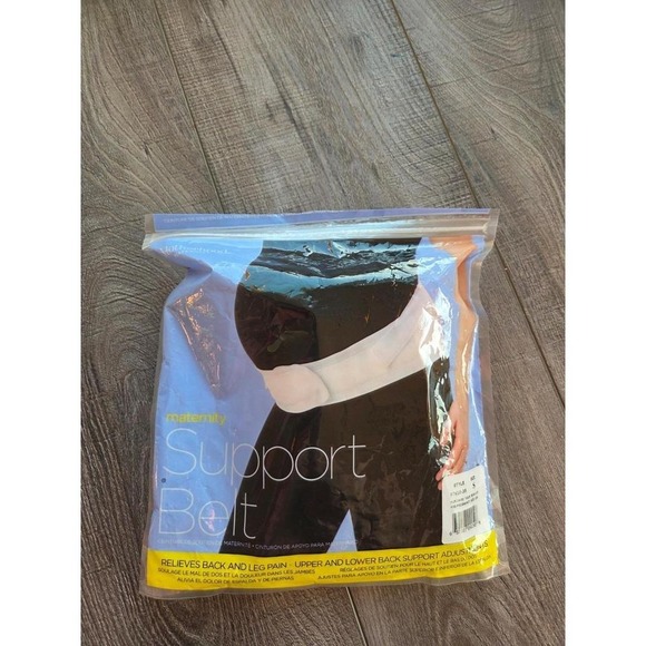 Maternity bundle lot size small - Picture 7 of 7